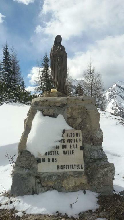 Appartamenti Patrizia San Pietro di Cadore Ngoại thất bức ảnh